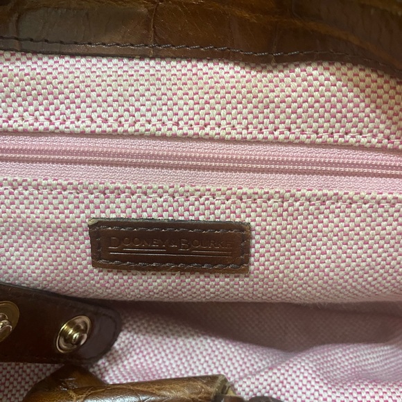 Dooney and Bourke hobo with logo lock, embossed Italian calfskin leather - Picture 9 of 13